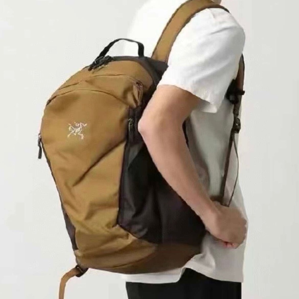 Arc’teryx Mantis26 backpack